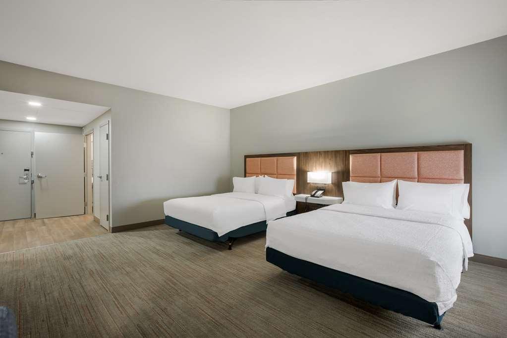 Hampton Inn Linden Room photo