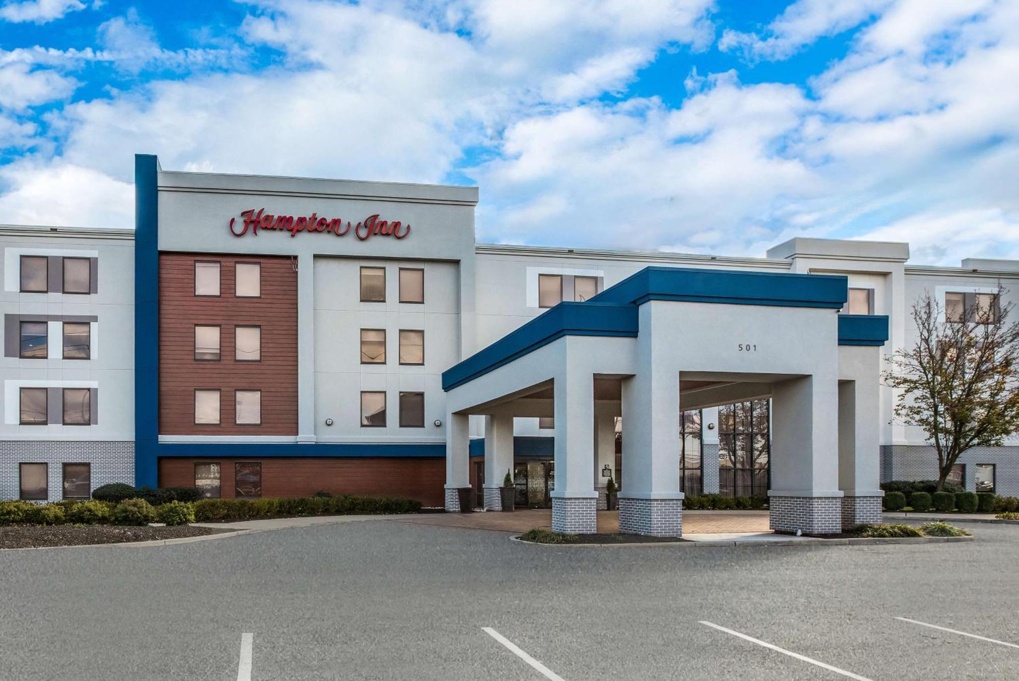 Hampton Inn Linden Exterior photo